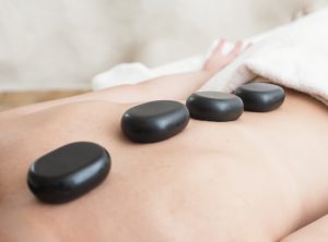 soin shiatsu massage pierres chaudes